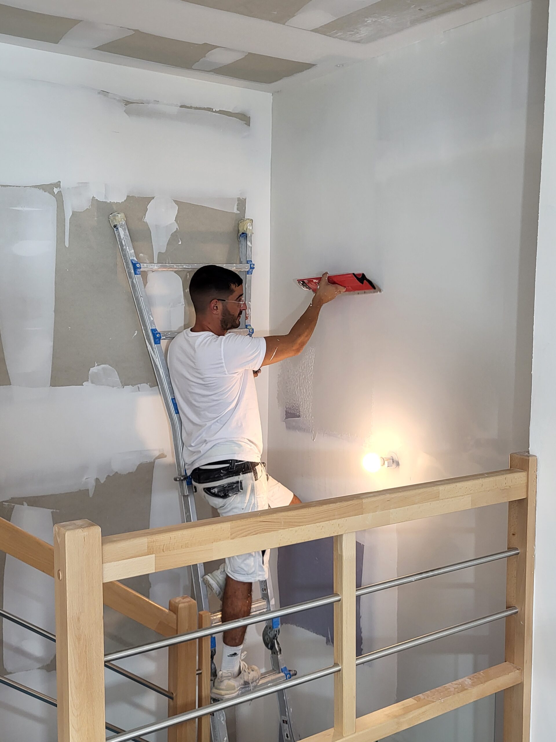 Chantier de plâtrerie réalisé par Peinture Reno à Besançon