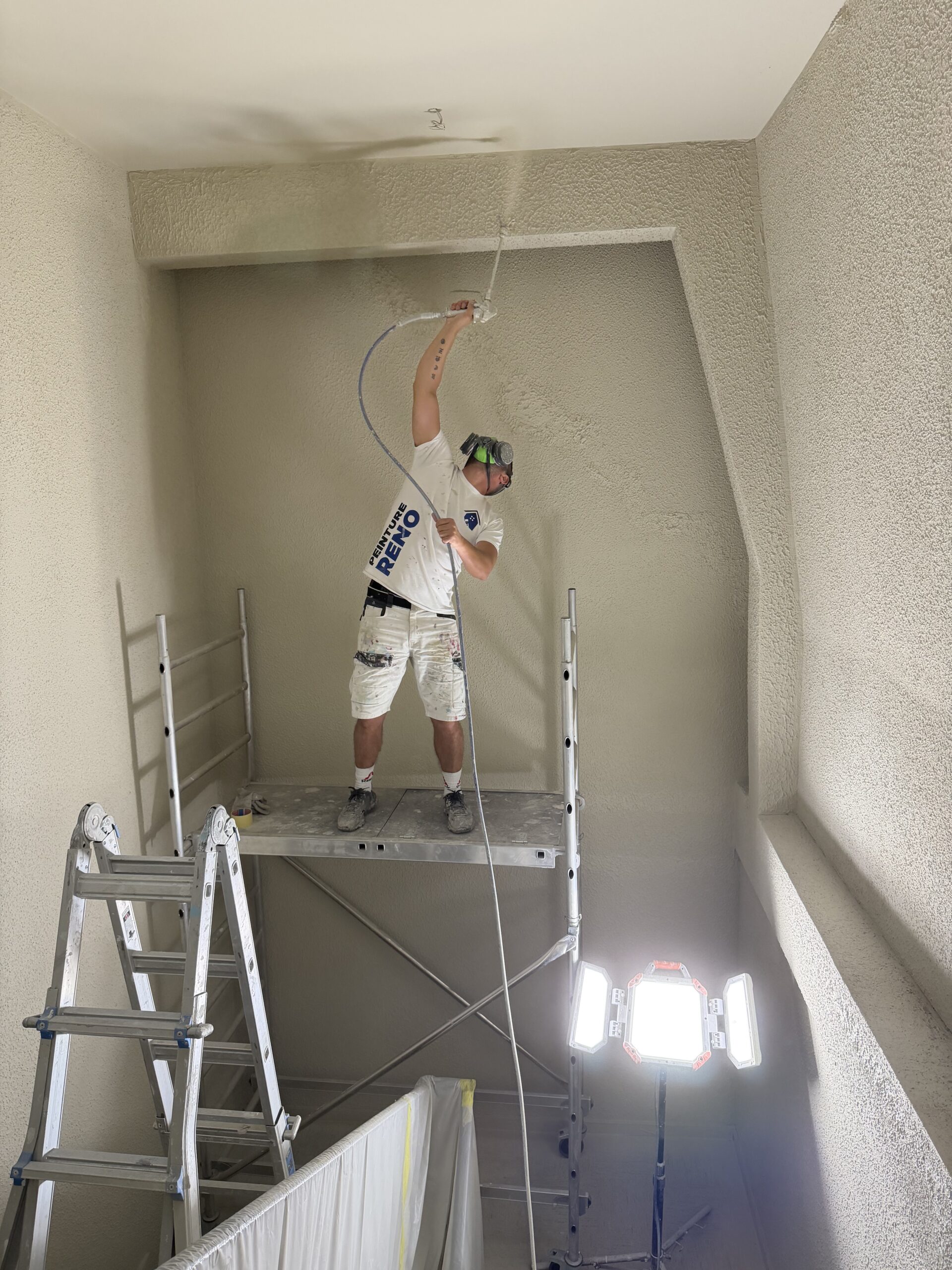 Chantier de peinture réalisé par Peinture Reno à Besançon